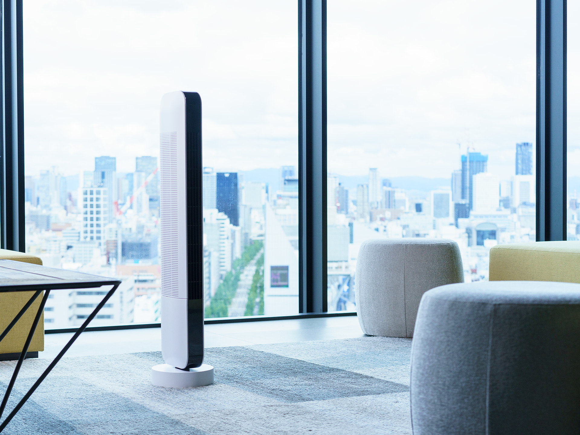 SLIM TOWER FAN（スリムタワーファン）｜PRODUCT｜THREEUP（スリーアップ）