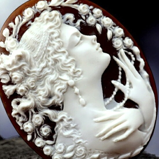 楽天市場】カメオ 作家の通販