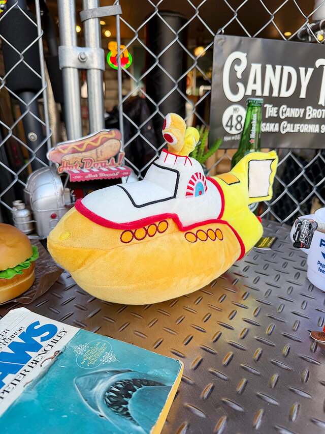 楽天市場】ビートルズ イエローサブマリン ぬいぐるみの通販