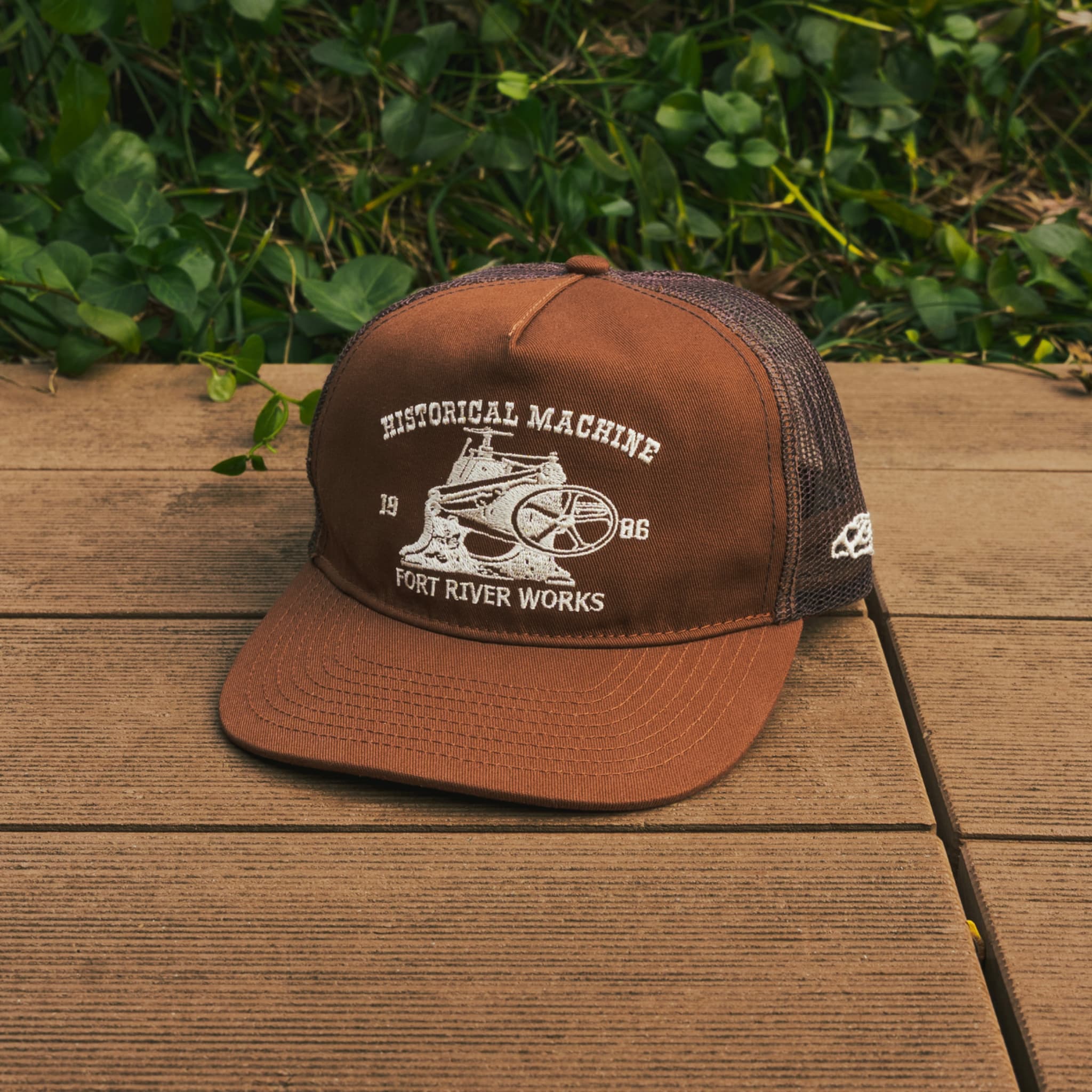 楽天市場】トラッカーキャップ キャップ（カラーブラウン）の通販