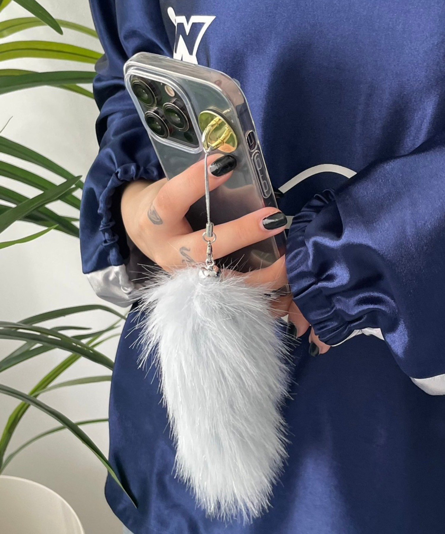 楽天市場】しっぽ キーホルダー ファー（日用品雑貨・文房具・手芸）の通販