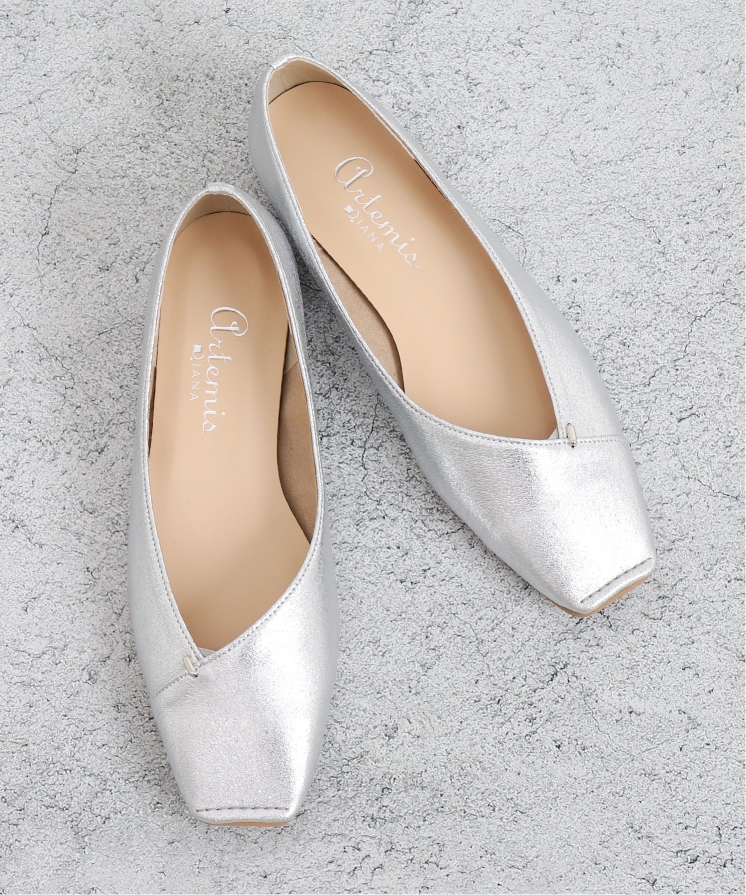 楽天市場】ダイアナ 靴 シルバーの通販