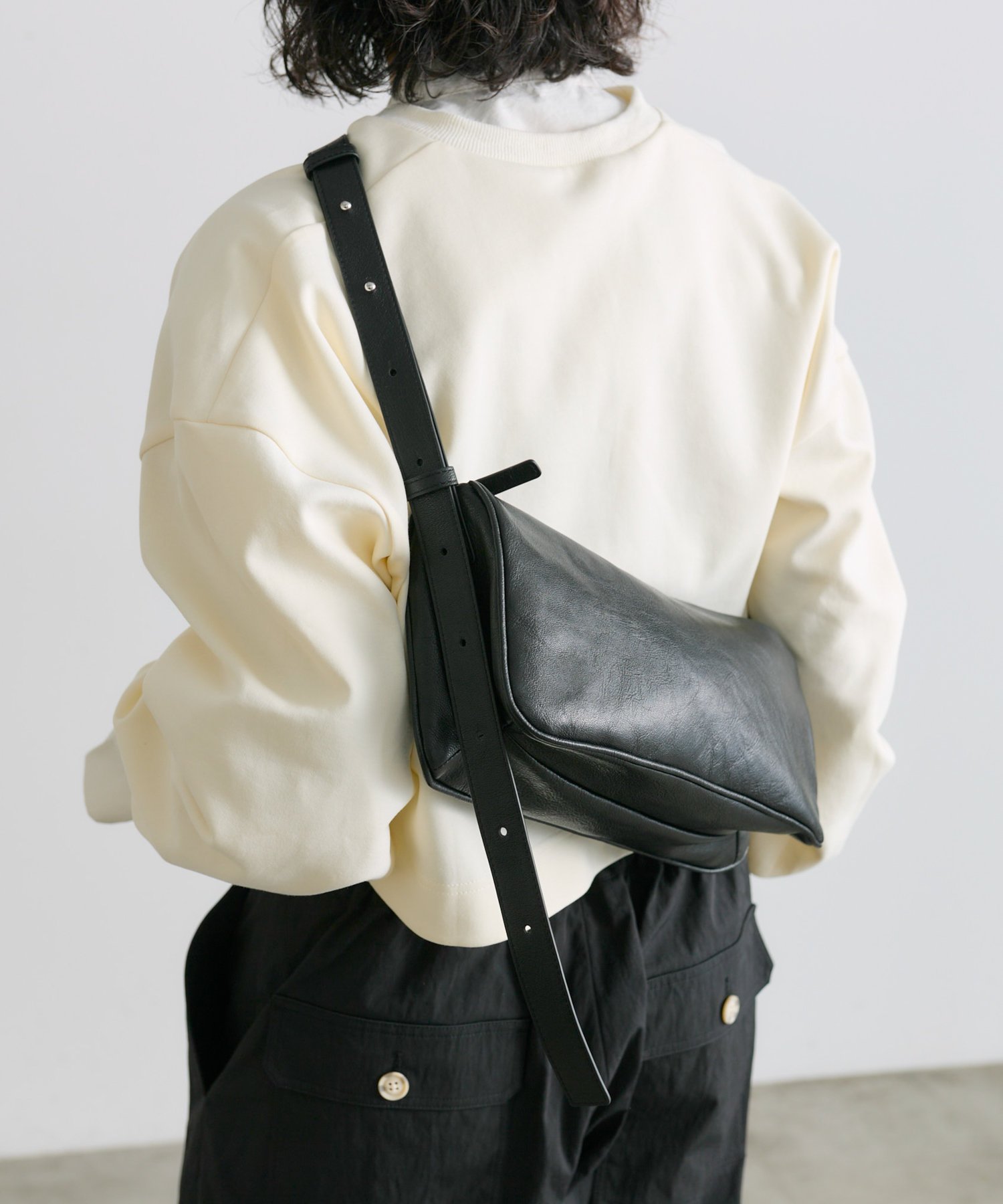 楽天市場】パピヨネ（ショルダーバッグ・メッセンジャーバッグ