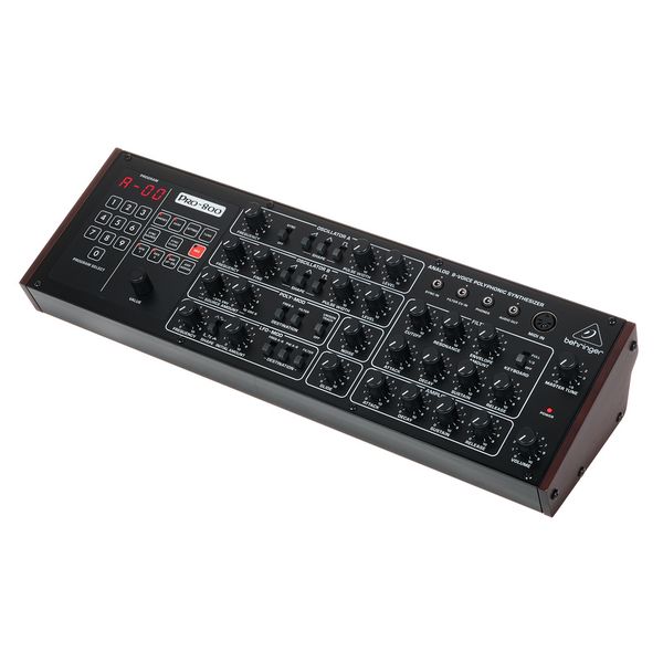 Behringer Pro-800 – United States