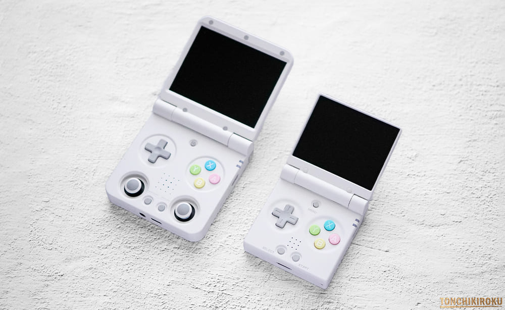 中華ゲーム機「Miyoo Mini Flip」レビュー｜小型クラムシェル＆高携帯