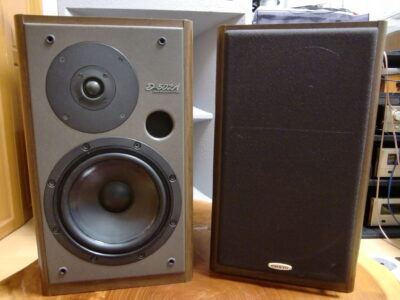 ONKYO スピーカー D-502A ダイカストフレームで手の込んだ豪華な