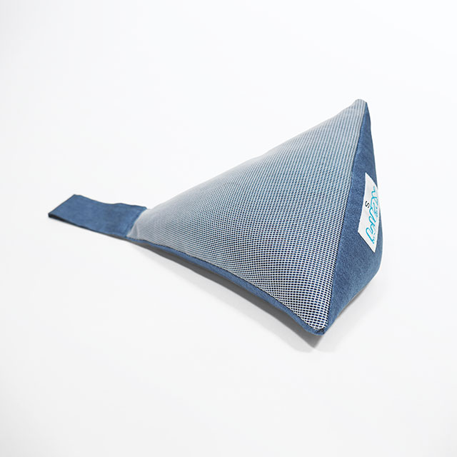 向きぐせ防止クッション＋（プラス）【ベビハグ】 | 製品情報 | トコ