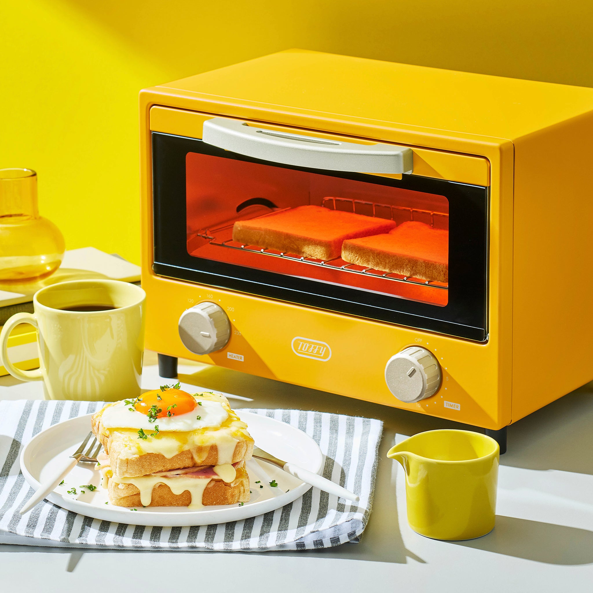 TOFFY HAPPY COLLECTION 遠赤ヒーターオーブントースター ｜ Toffy公式