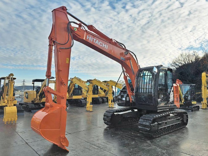 日立建機 ZX135US-5B ユンボ（ショベルカー）0.45クラス 愛知県中古