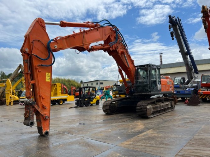 日立建機 ZX350LCK-3 ユンボ（油圧ショベル）0.7クラス～ 宮城県中古