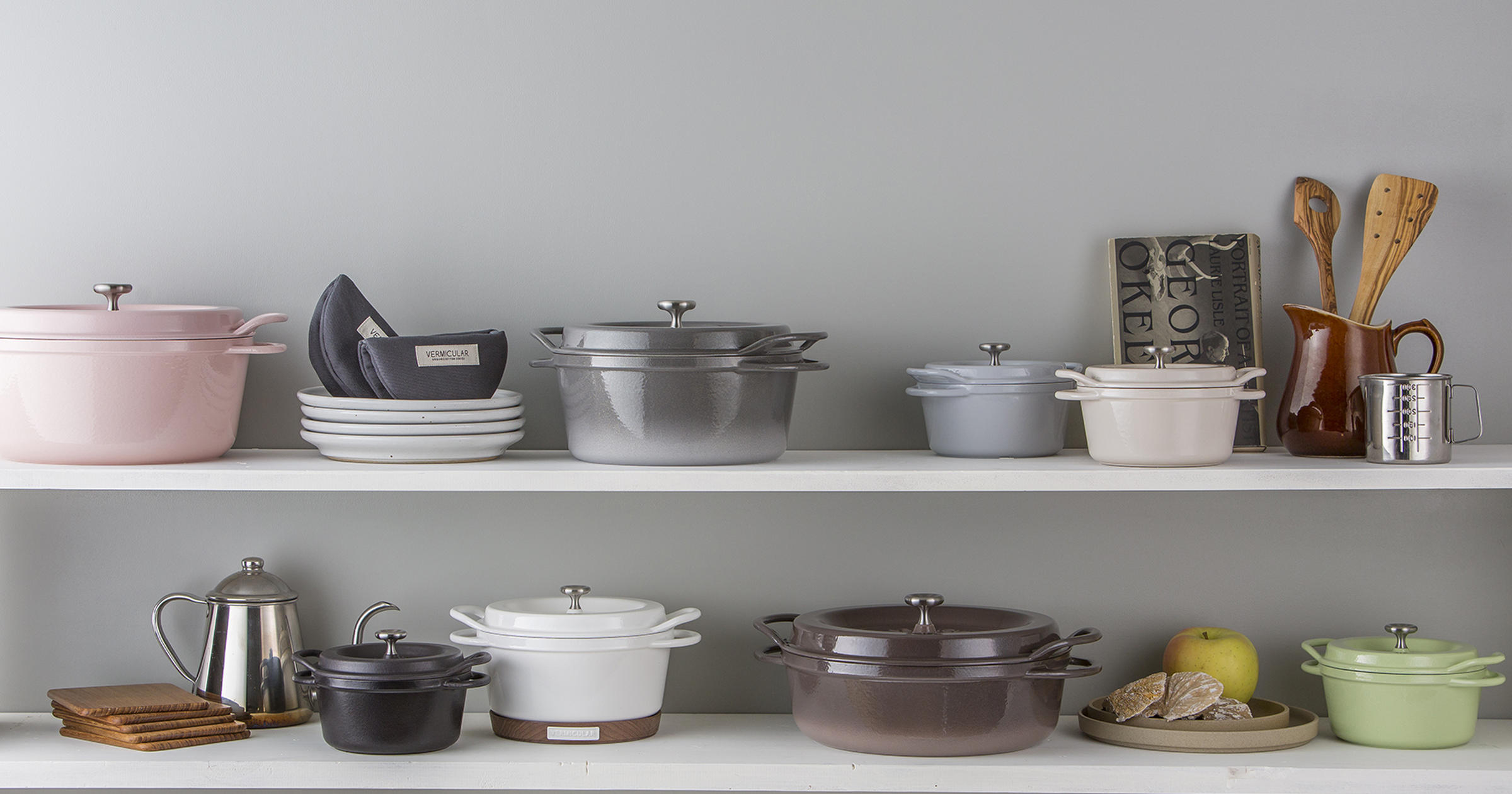 鋳物ホーロー鍋バーミキュラの人気の秘密! 話題の無水カレーレシピも