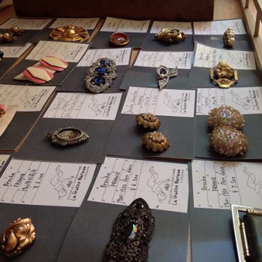 ブローチ | カタログカテゴリー | 真夏の東京蚤の市