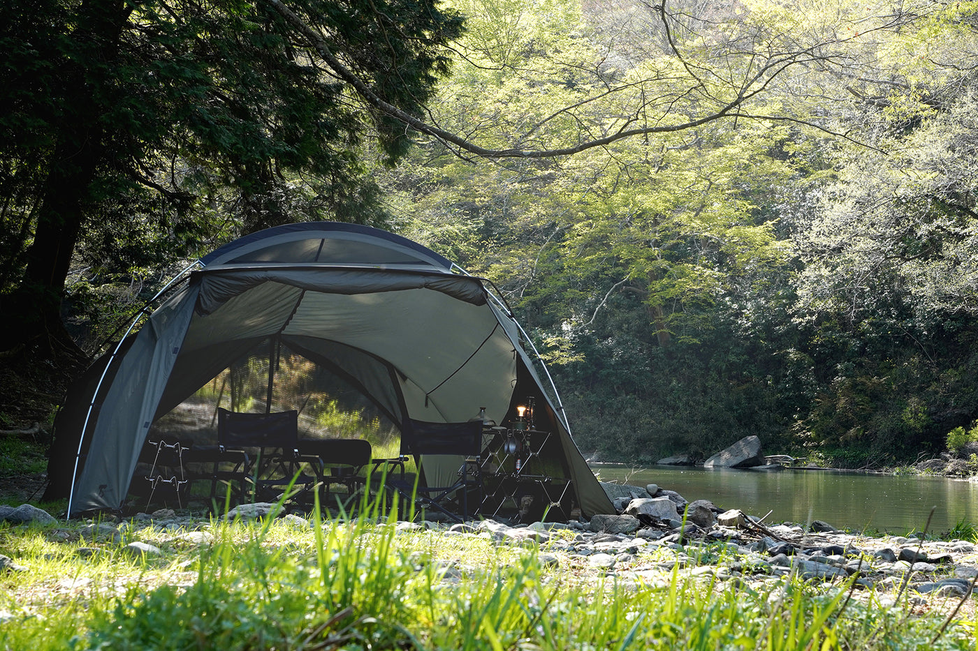 テンビ シェルター／カーキ（3〜4人用テント / シェルターテント