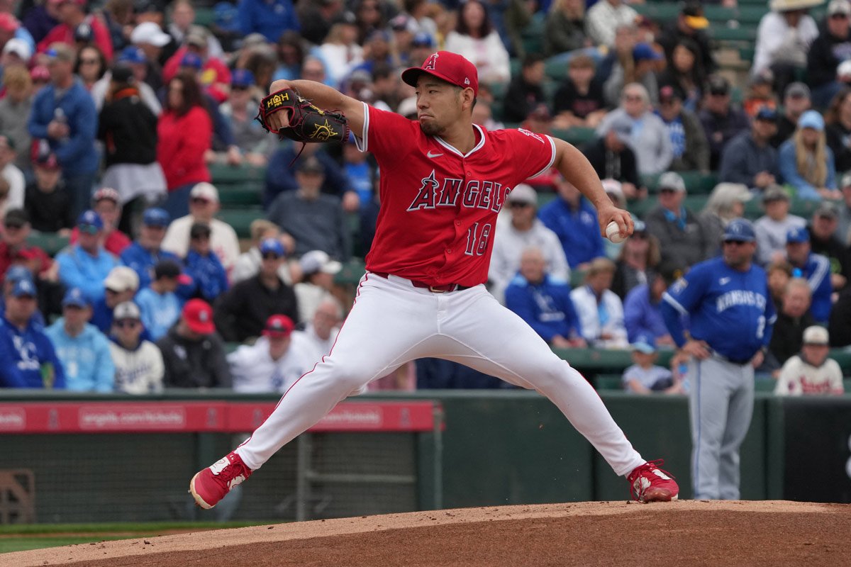 菊池雄星の〝新魔球〟にMLB公式うなる「新しい武器で武装した菊池が