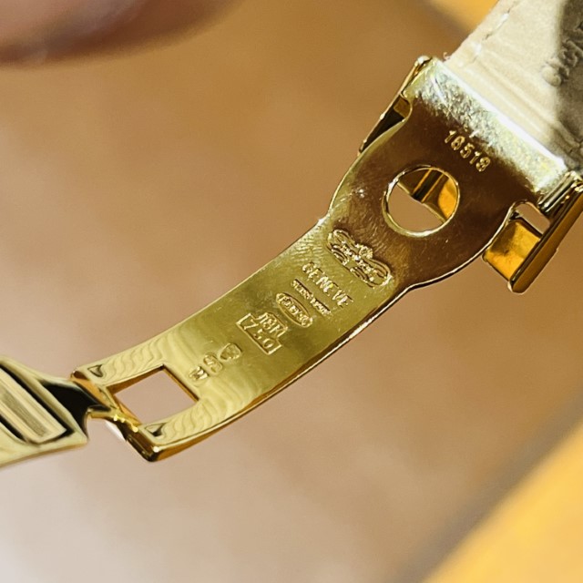 300万円台で買える金無垢デイトナ Ref.16518 | ロレックス専門店