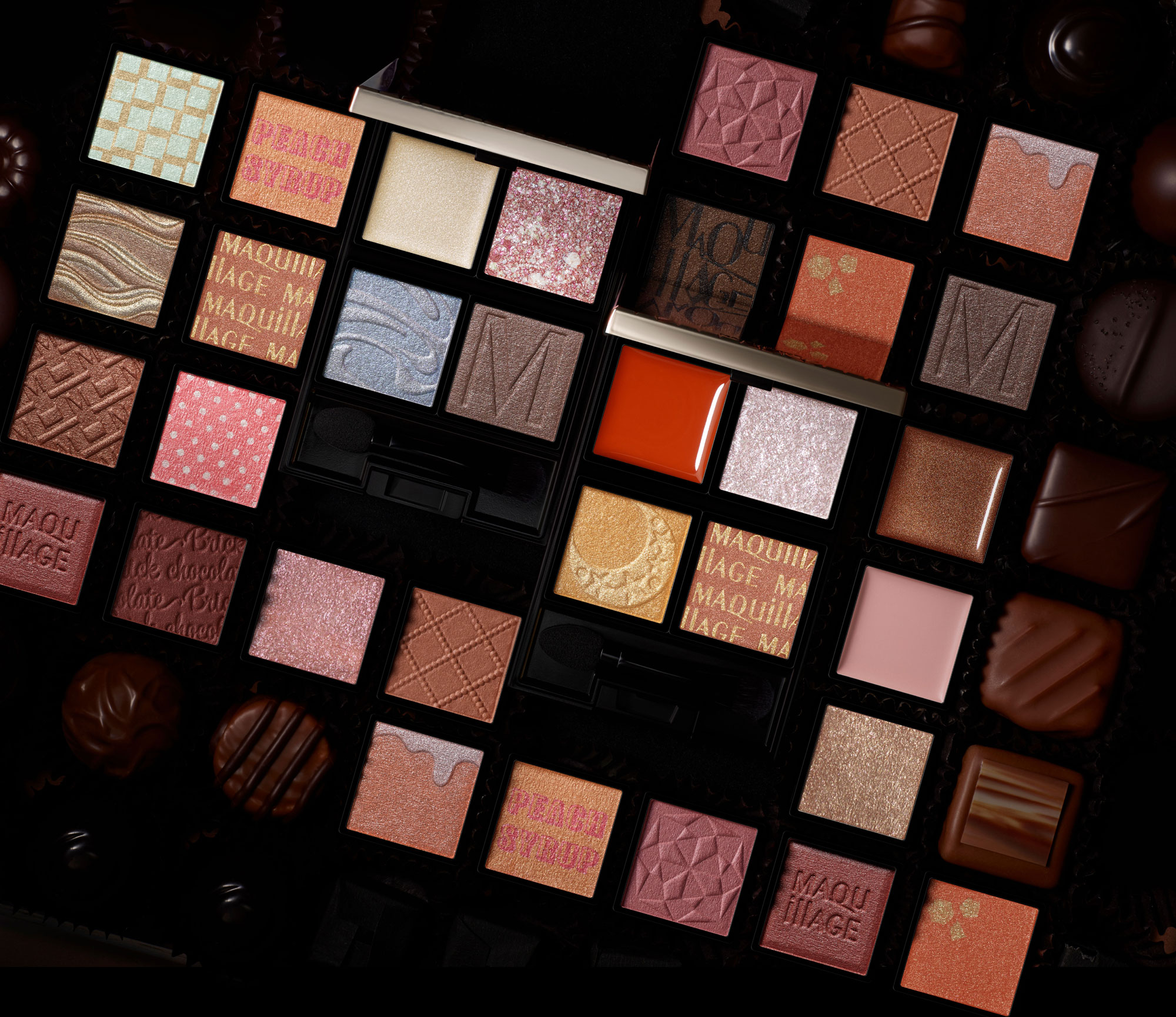 マキアージュ カスタマイズアイカラーで自分だけの運命のパレットを