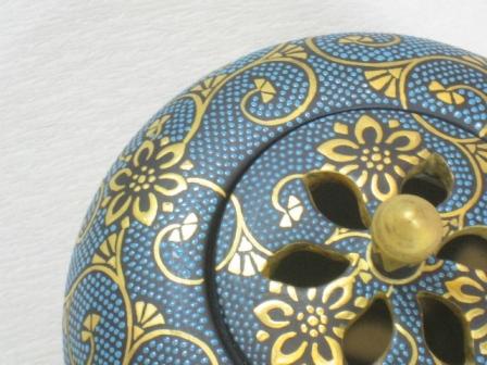 九谷焼 二代西田柏翠作 本金青粒鉄仙 4号香炉 - 土岐陶器本店