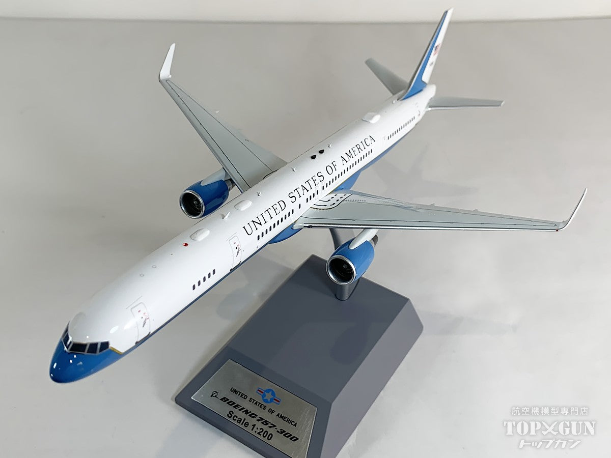 InFlight200 B757-300 アメリカ空軍 75300 1/200 [IF753USAF003]