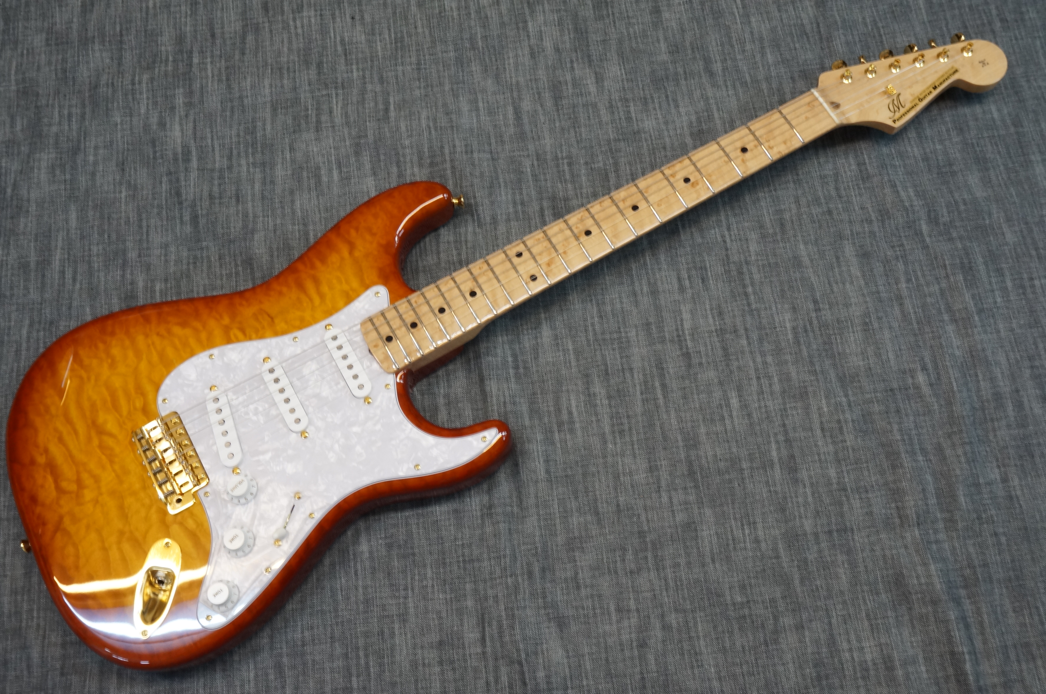 PGM製作 ST-キルトトップ - 大阪のオーダーメイドギター・ベースの専門店