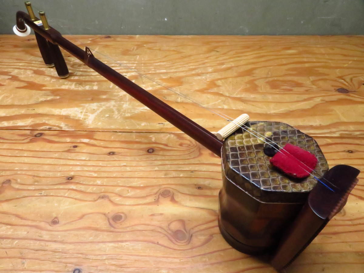 宋廣寧製の蛇皮北京二胡をお買取りしました！｜藤蓮堂