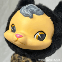 ToyField | 樹脂と布を使って独自の人形作品を作り続けている造形作家