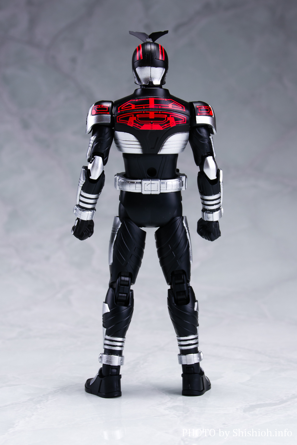 レビュー】 Figure-rise Standard 仮面ライダーダークカブト