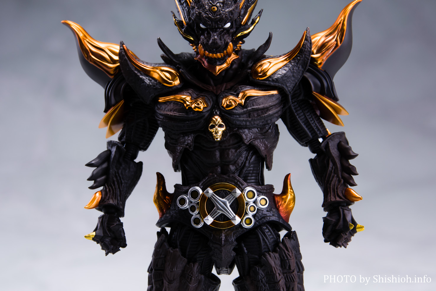 レビュー】 S.H.Figuarts（真骨彫製法） 暗黒騎士キバ