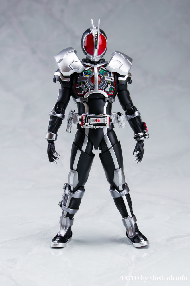 徹底レビュー】S.H.Figuarts（真骨彫製法） 仮面ライダーファイズ