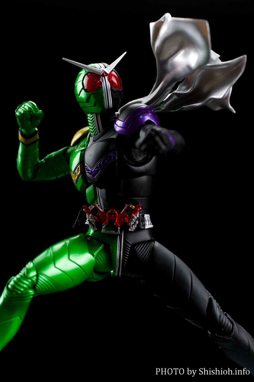 レビュー】S.H.Figuarts（真骨彫製法） 仮面ライダーW サイクロン