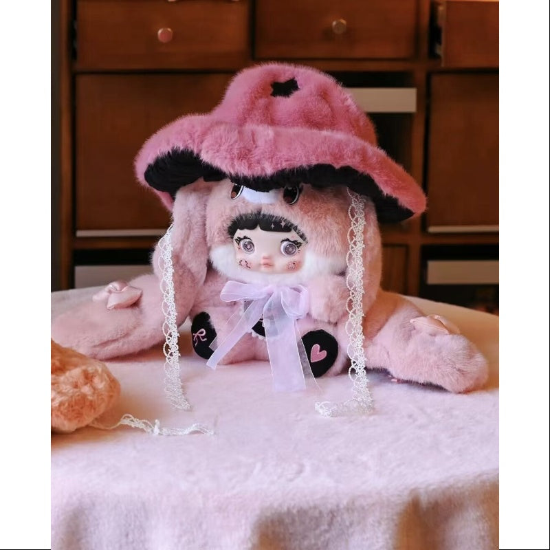 Nommi Mushroom Hat 400% Vinyl Plush Doll Series Caprielle – TOYSEZ