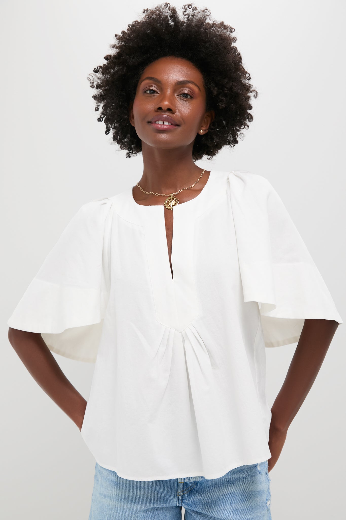 White Finley Flutter Sleeve Top | Pomander Place