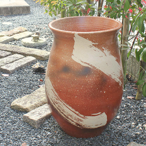 楽天市場】【ポイント15倍】信楽焼 大型 フラワーベース 緋色 刷毛目