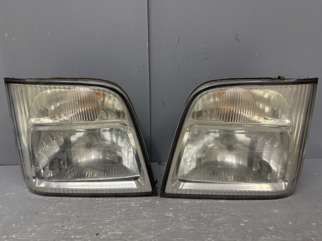 楽天市場】ヘッド ライト レンズ サンバーtv1の通販