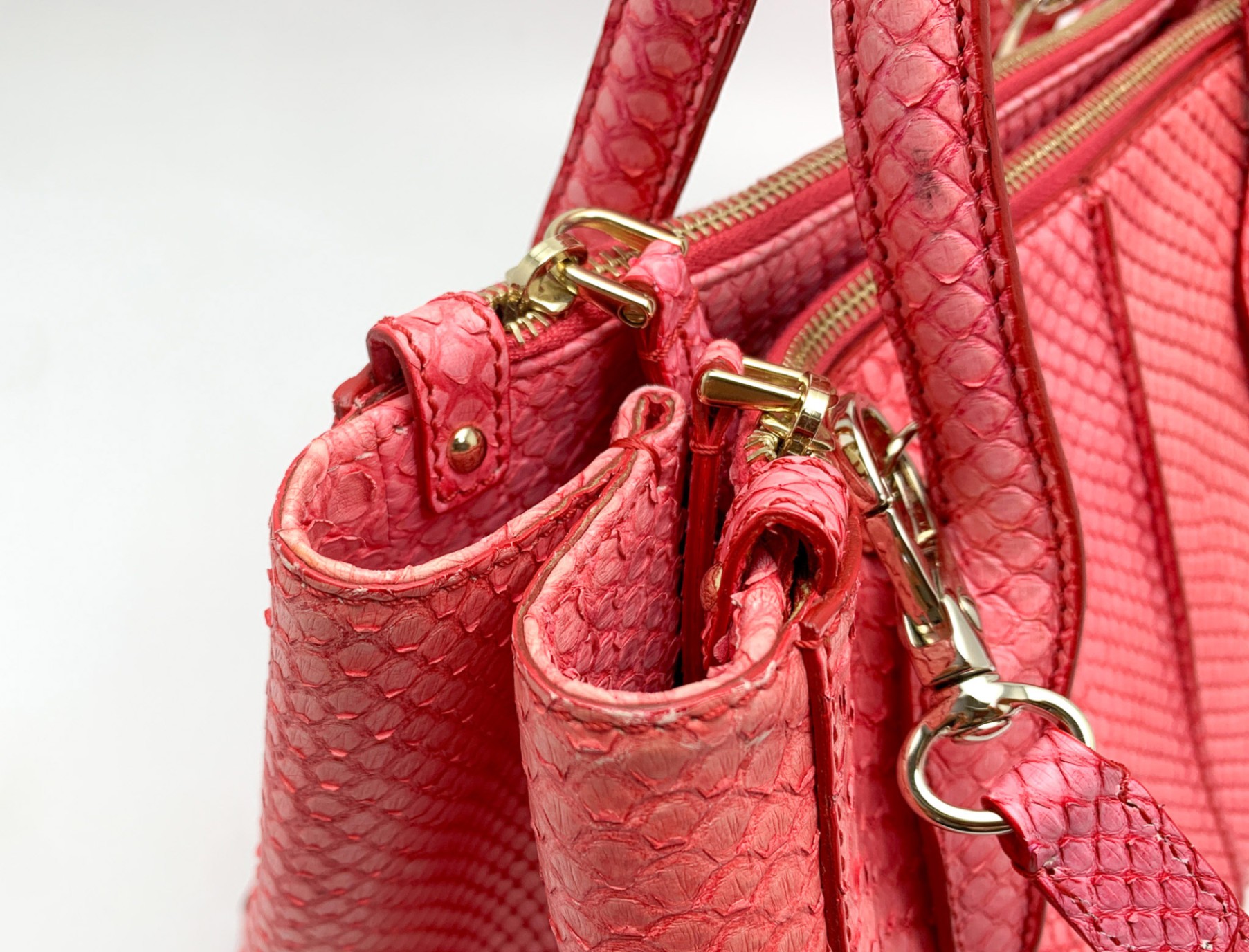 楽天市場】TOD'S トッズ ピンク系 パイソン 蛇革 2wayトートバッグ