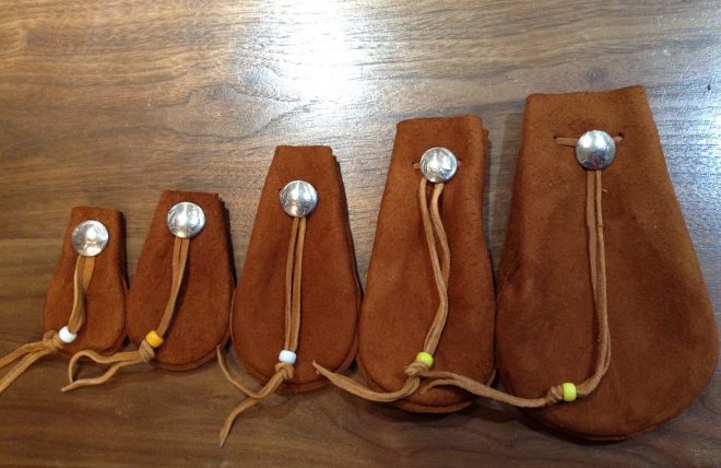 楽天市場】ゴローズ goro's [新品] 巾着ポーチ M 赤茶 goro's GORO'S