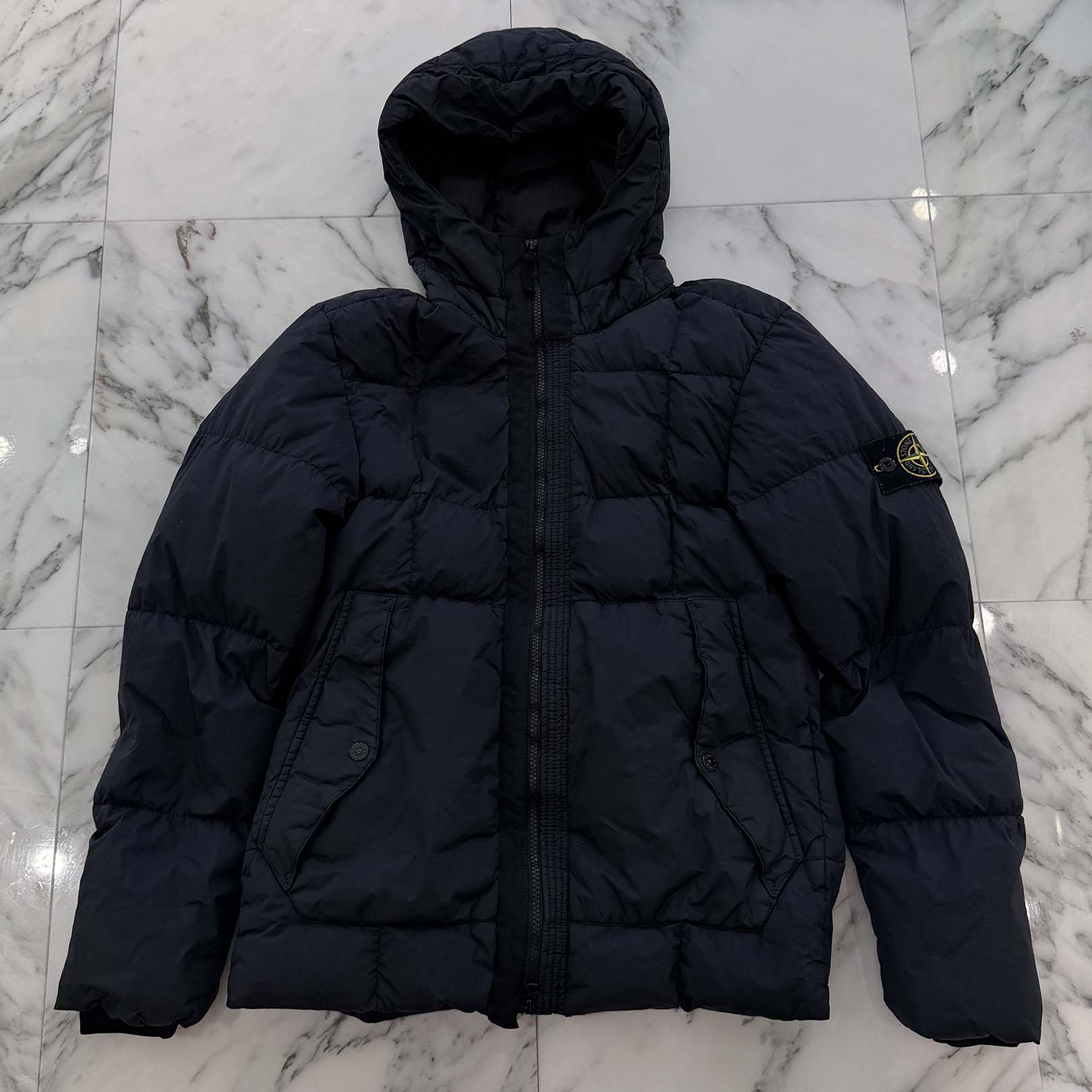 楽天市場】stone island ガーメントダイダウンの通販