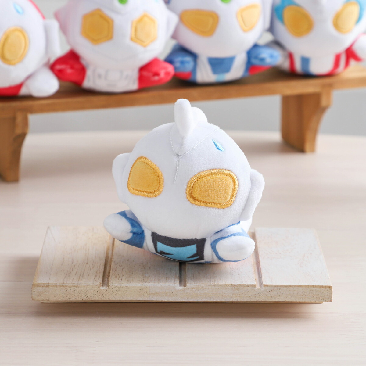 楽天市場】もちもちてのりぬいぐるみ（ウルトラマンゼット（6916） M78