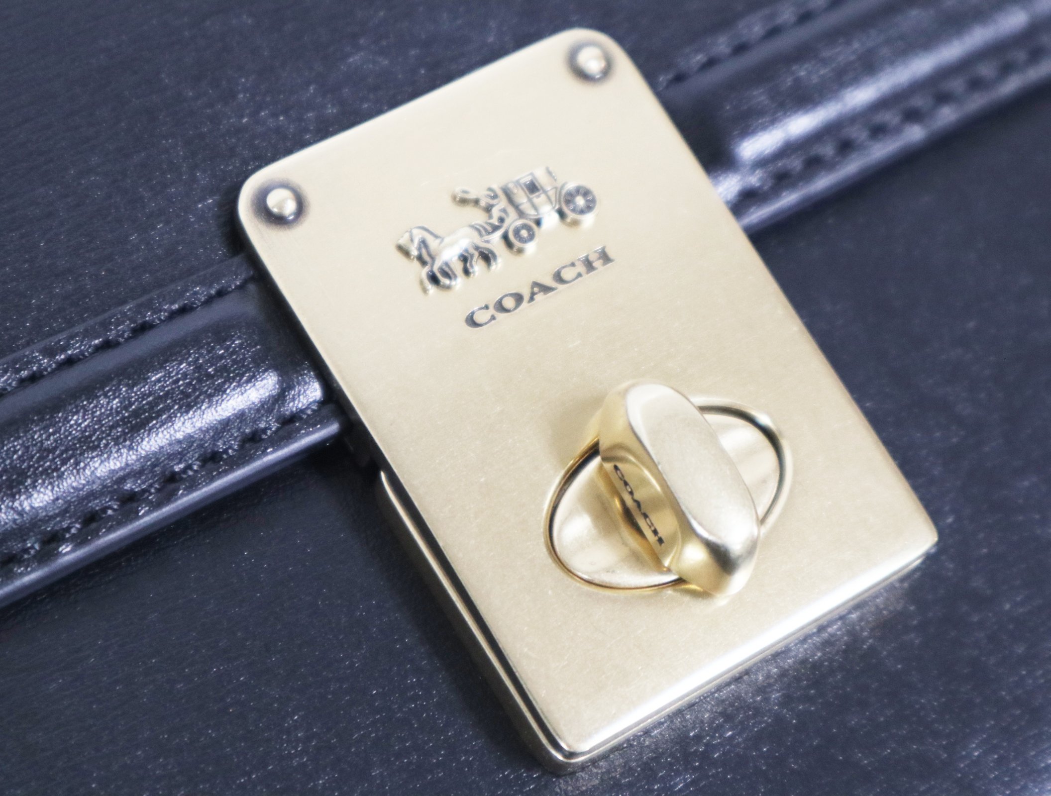 楽天市場】コーチ COACH ハットン レザー ブラック 88342 ショルダー