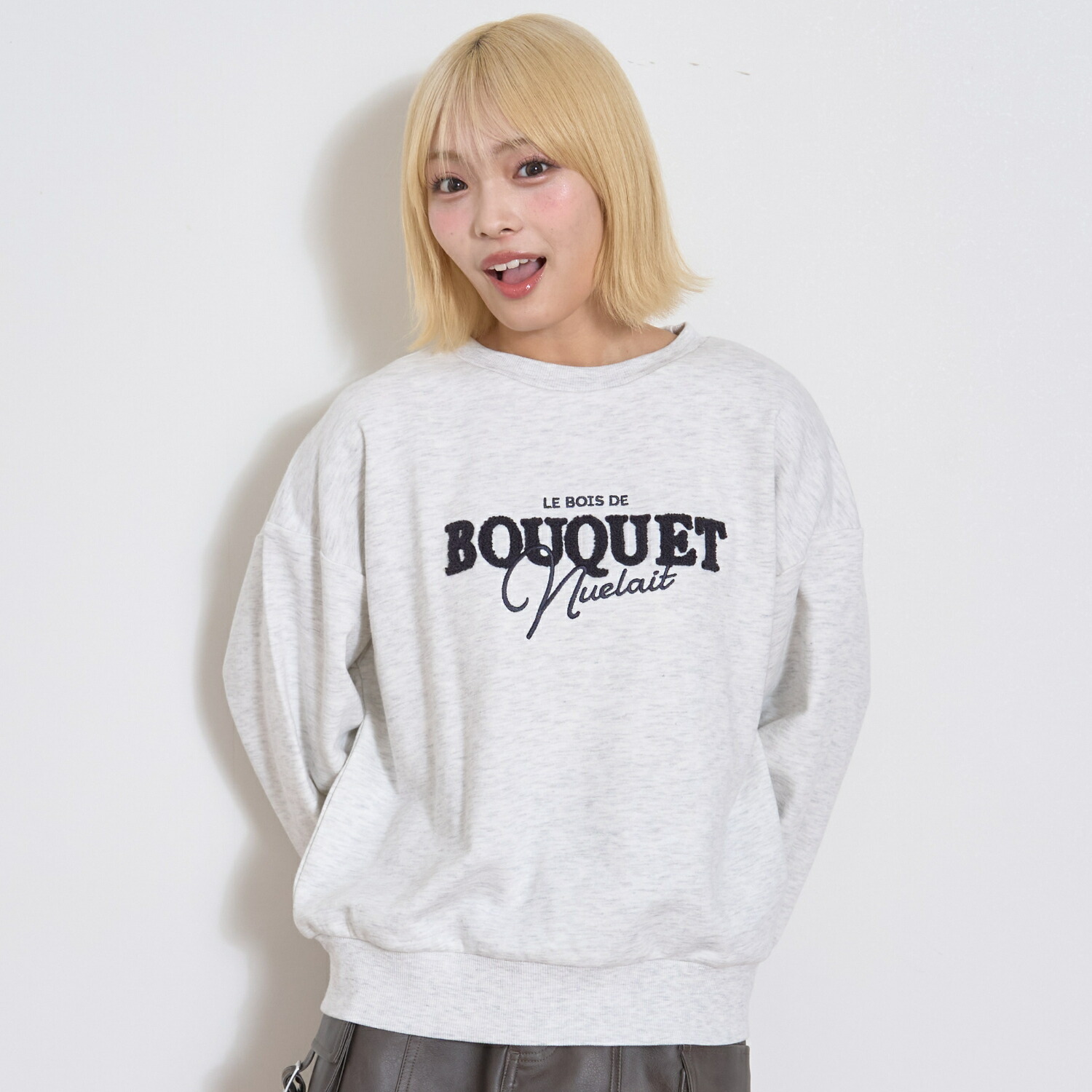 楽天市場】ラブトキシック(Lovetoxic)【秒かわトップス】ロゴ刺しゅう