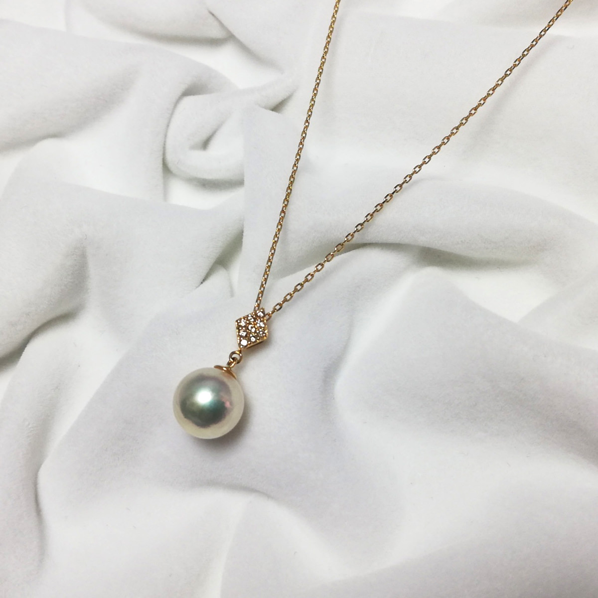 楽天市場】伊勢志摩産アコヤ本真珠 Kダイヤ入りスライドペンダント8.0