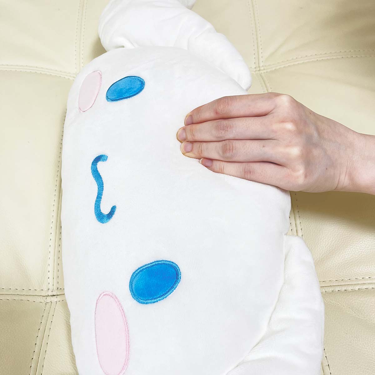 楽天市場】シナモロールフェイスクッション ニトリ 【玄関先迄納品