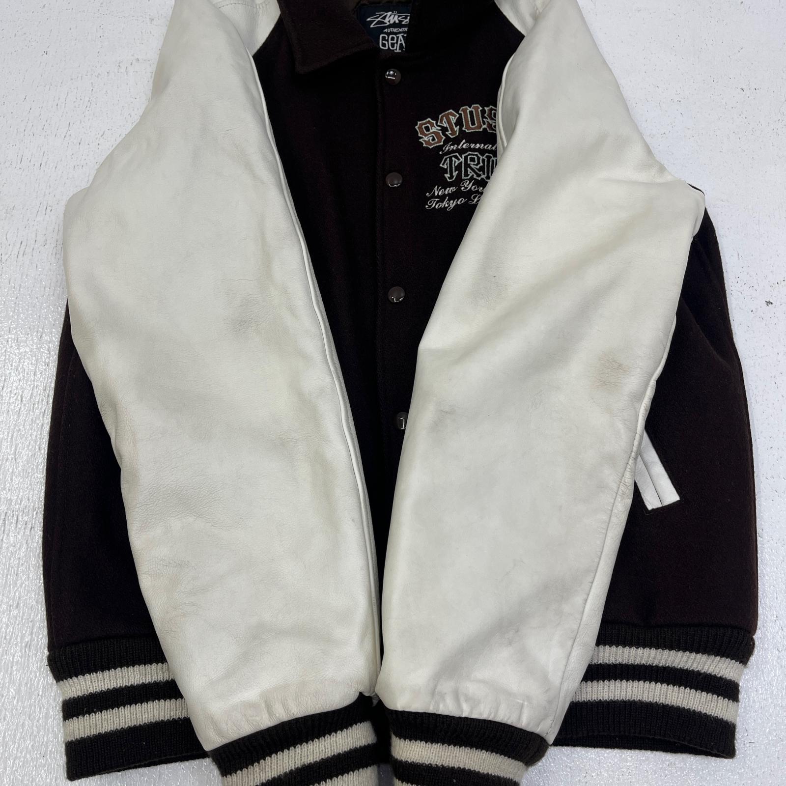 楽天市場】【中古】STUSSY | ステューシー 25周年 スタジャン ブラウン