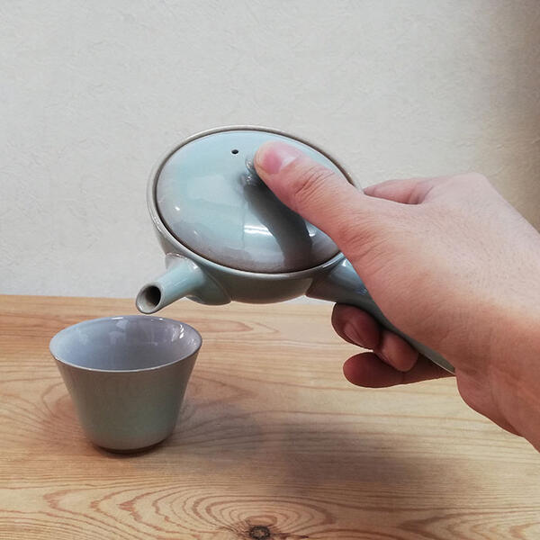 楽天市場】【取寄品】 萬古焼 ベンリー急須 一人茶セット ＜青磁＞茶器