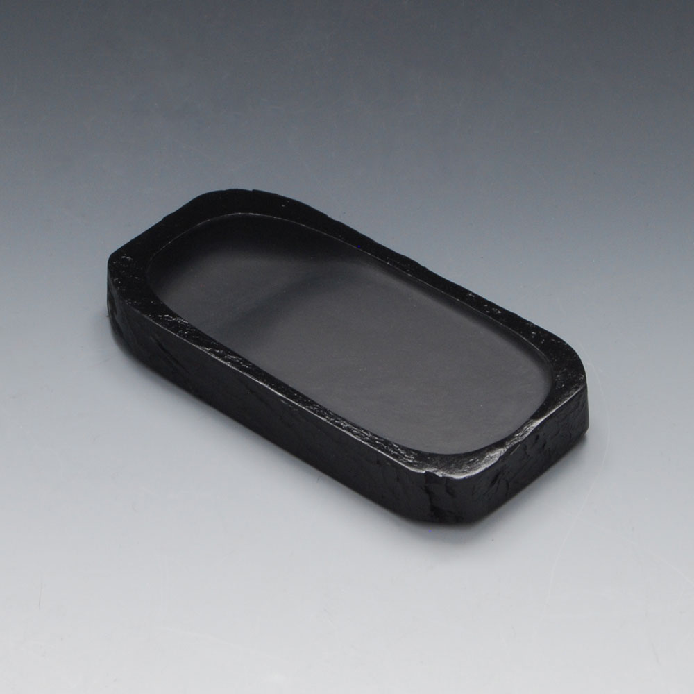 ⭕️雄勝硯 2kg超の大型特殊硯 木製蓋付き 墨持ち良い 美形美品