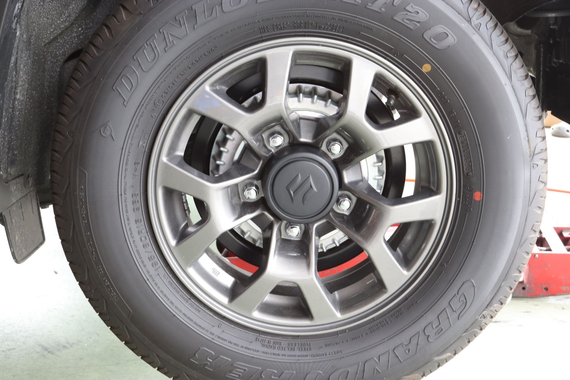 楽天市場】送料無料！！シルクロード製JB64 74用ジムニー フィン付き