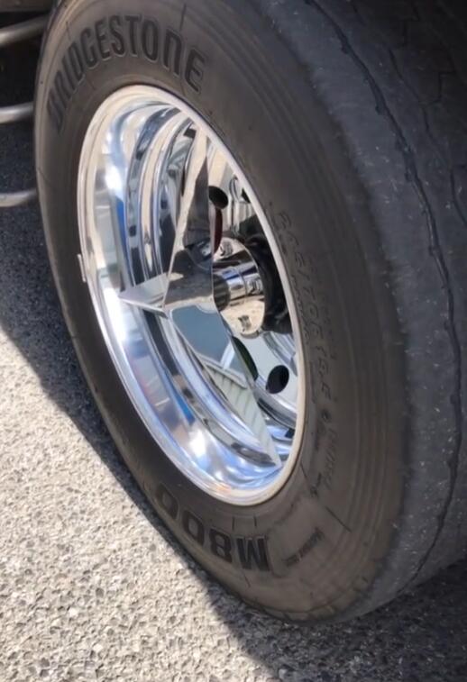 楽天市場】鏡面ステンレス製 19.5インチ/22.5インチ ベンツ型 ホイール