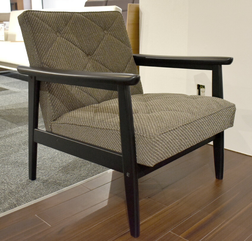 楽天市場】カリモク WS1120ZB（旧WS1190ZB） 肘掛椅子1Pソファブラック