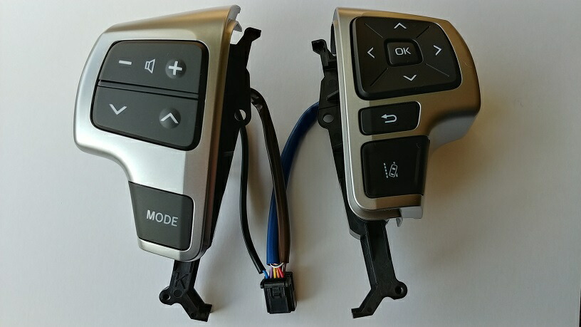 楽天市場】【トヨタ純正】 ステアリングスイッチ左右 (シルバー