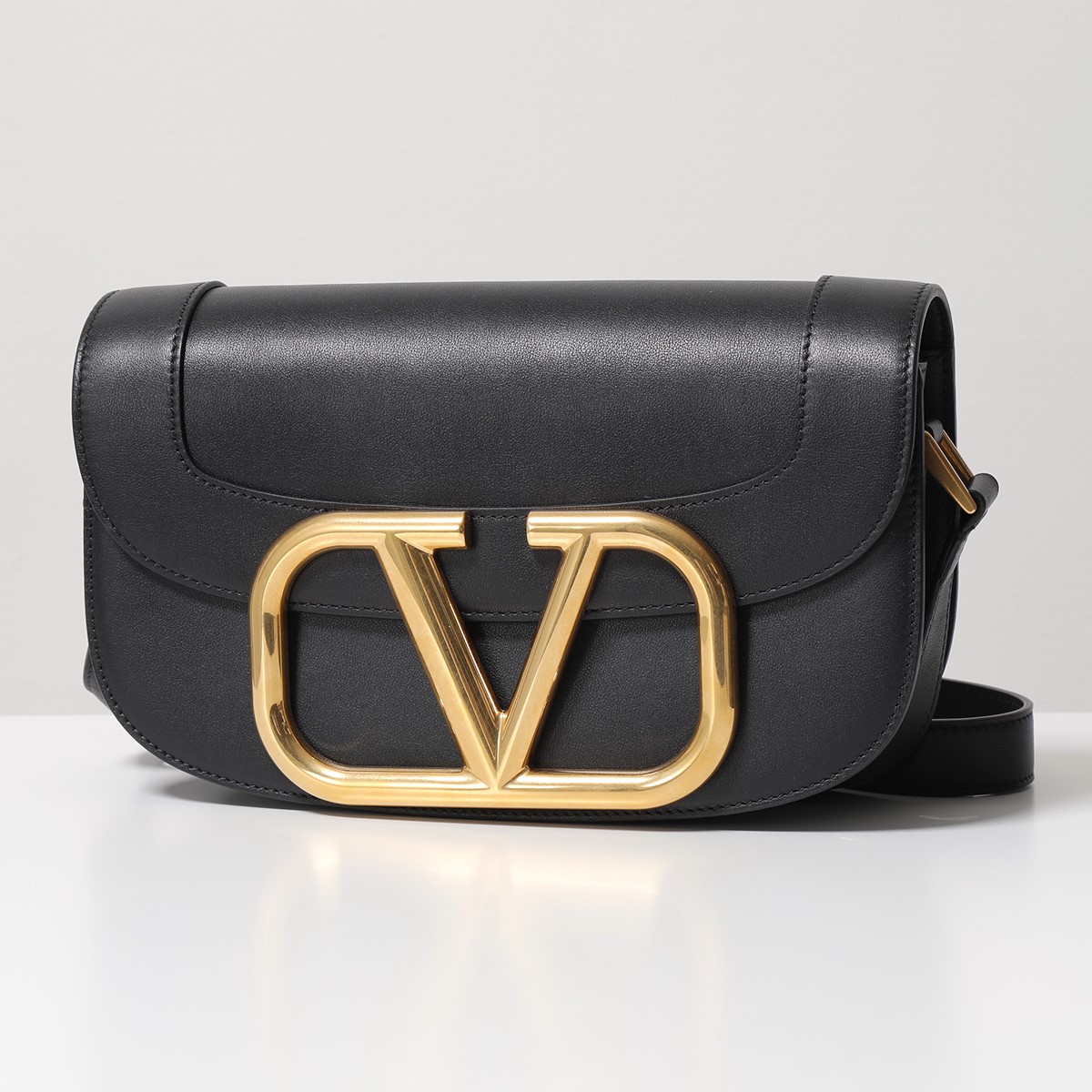 楽天市場】VALENTINO ヴァレンティノ ショルダーバッグ TW2B0G09ZXL