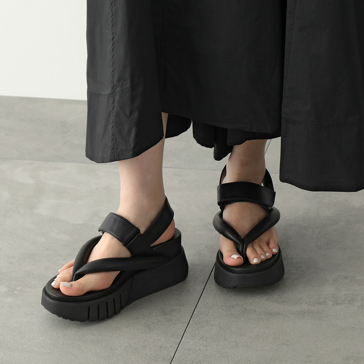 楽天市場】UNITED NUDE ユナイテッドヌード サンダル Delta Tong